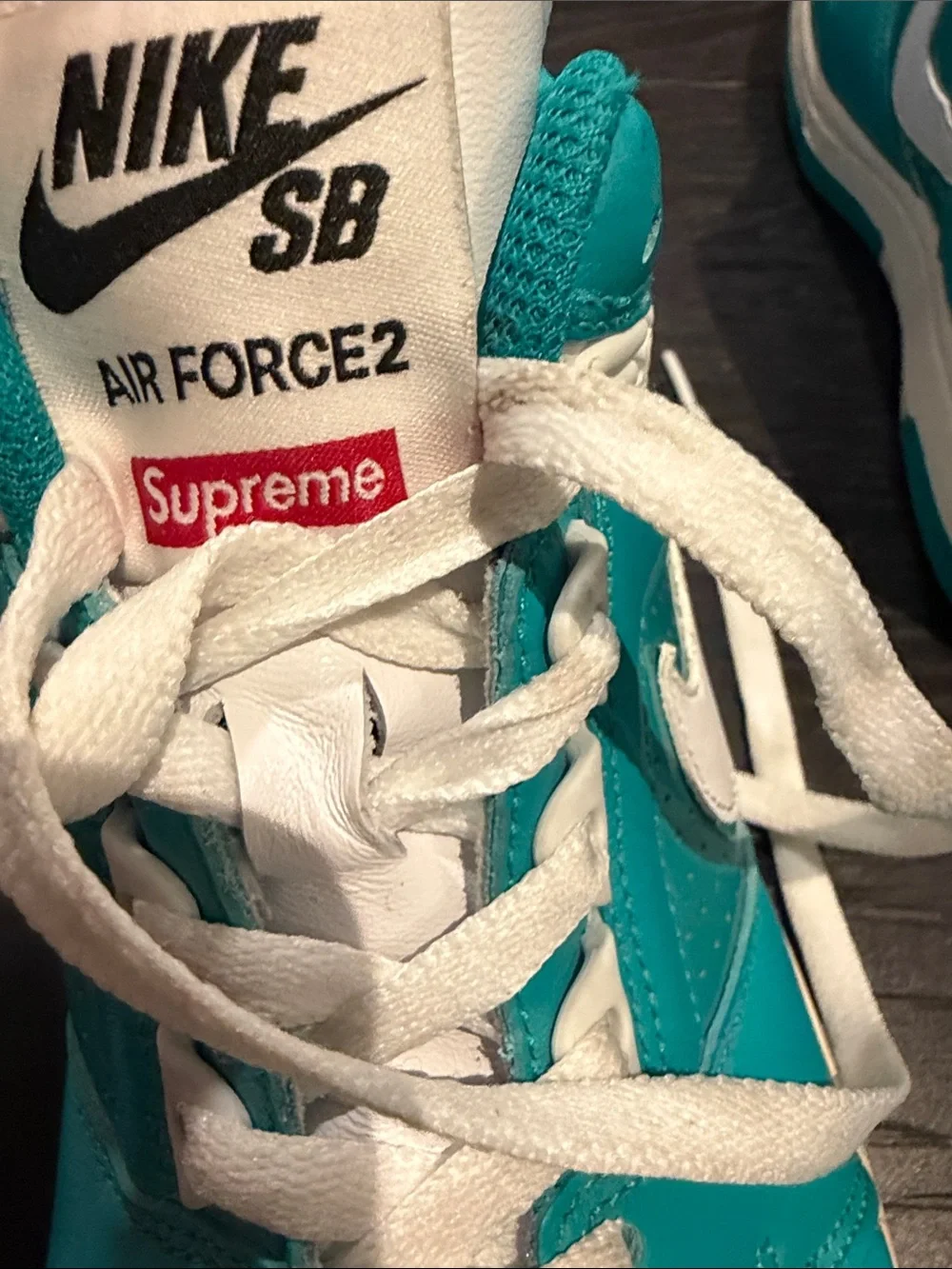 Nike x Supreme Kids' Teal Low-Top Sneakers